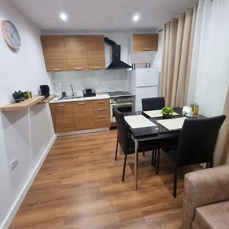 Zahra's Duplex In Tirana