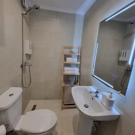 Zahra's Duplex In 公寓 地拉那