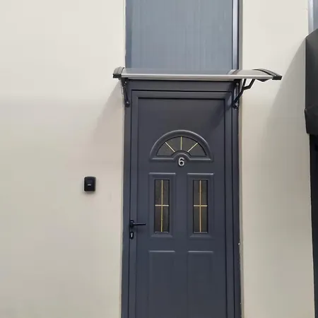 Zahra's Duplex In Apartment Tirana